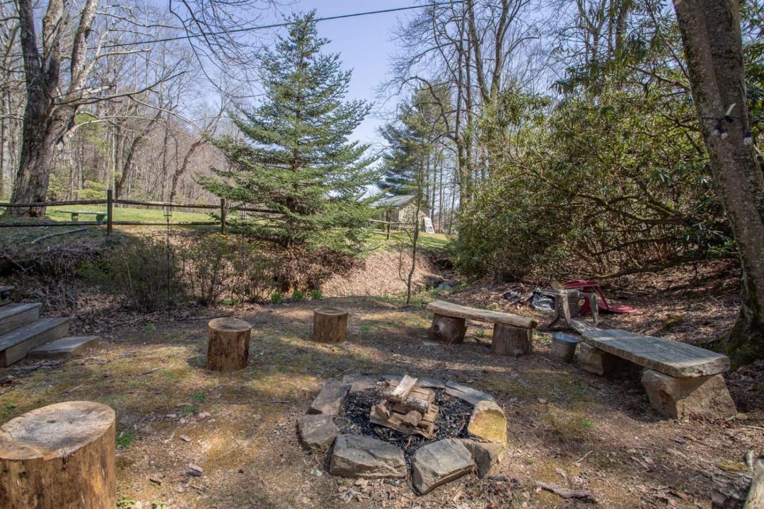 Photo of Others in Apple Ridge
