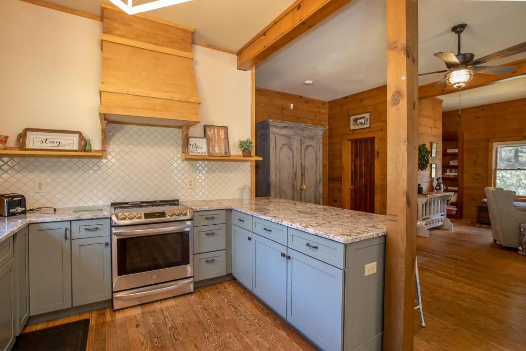 Photo of Kitchen in Apple Ridge