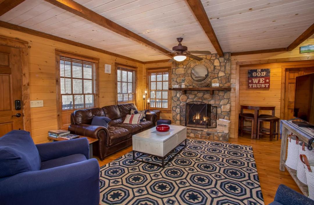 Photo of Livingroom in Boone