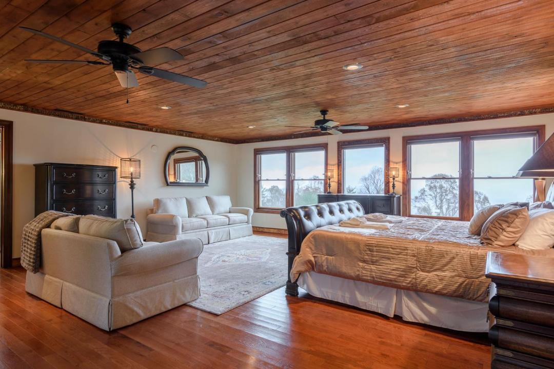 Photo of Livingroom in Boone