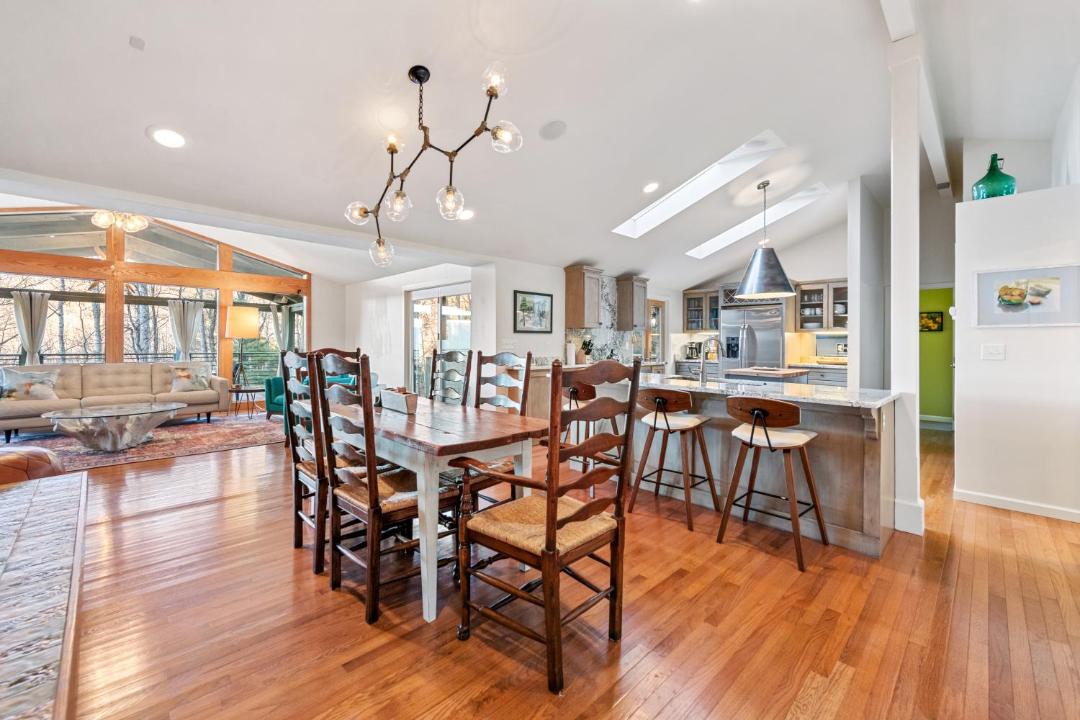 Photo of Livingroom in Waynesville