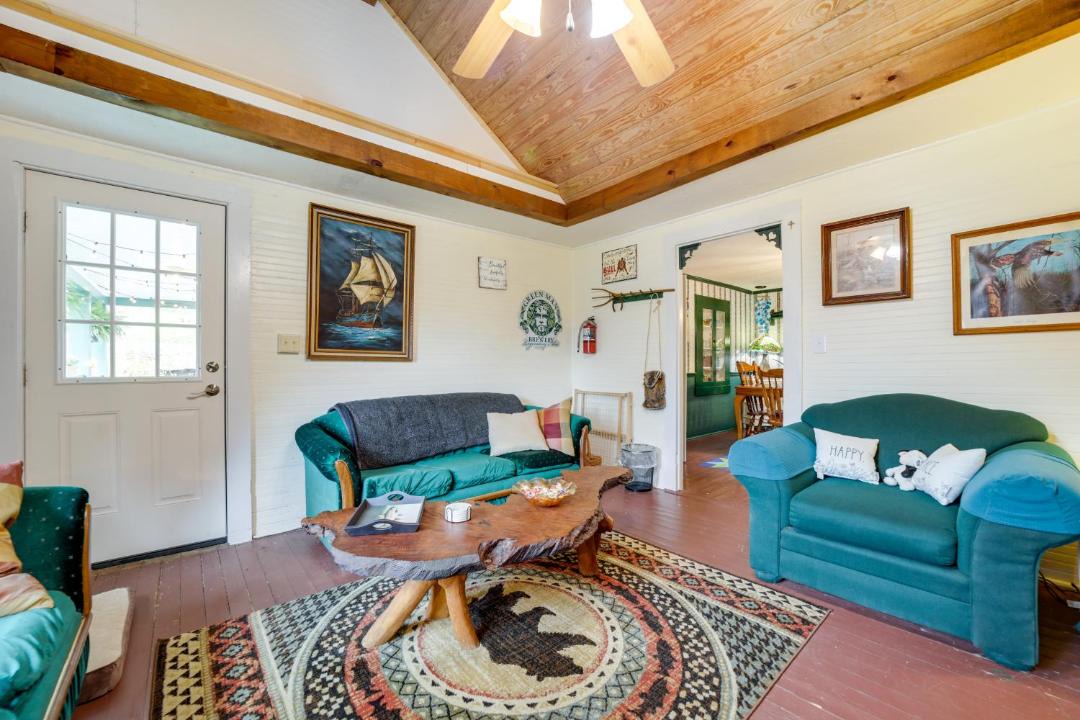 Photo of Livingroom in Clyde