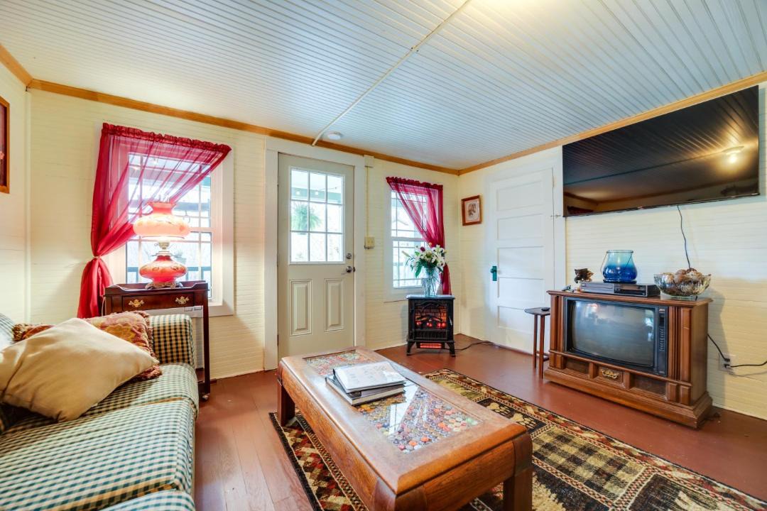 Photo of Livingroom in Clyde