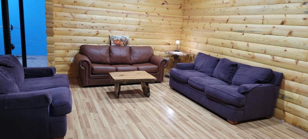 Photo of Livingroom in Lenoir