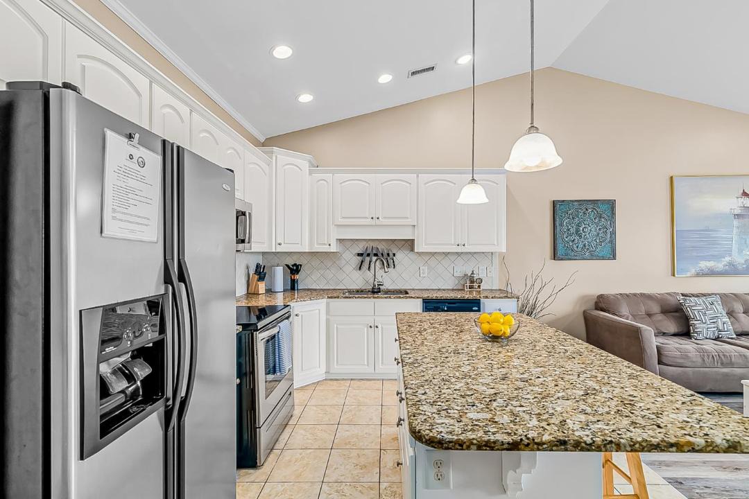 Photo of Kitchen in Surf City