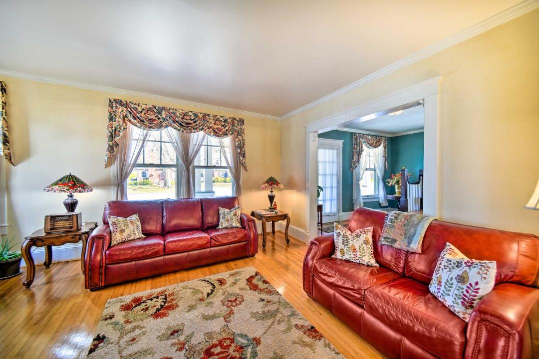 Photo of Livingroom in Edenton
