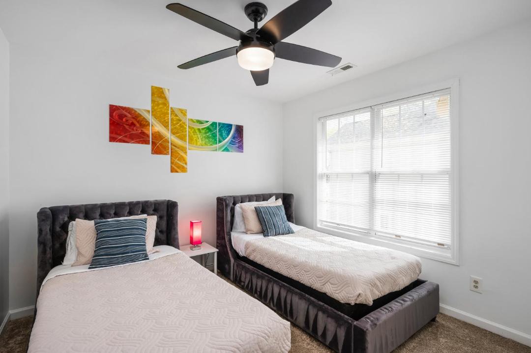 Photo of Bedroom in Downtown