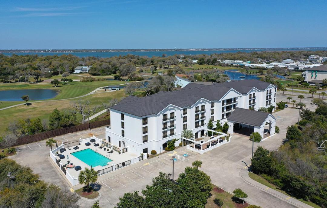 Photo of Others in Pine Knoll Shores