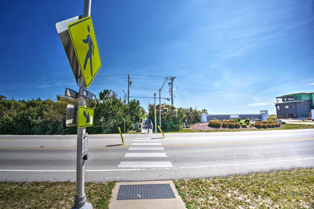 Photo of Others in Pine Knoll Shores