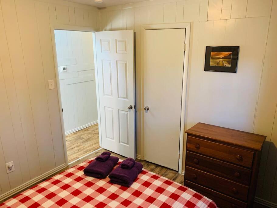 Photo of Bedroom in Wake County