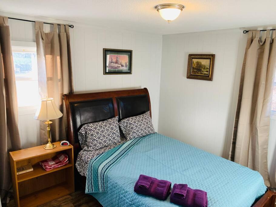 Photo of Bedroom in Wake County