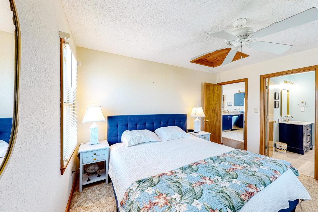 Photo of Bedroom in Rodanthe