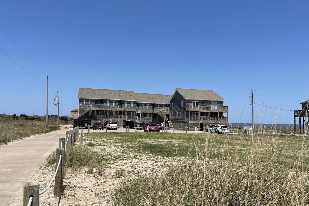 Photo of Others in Hatteras
