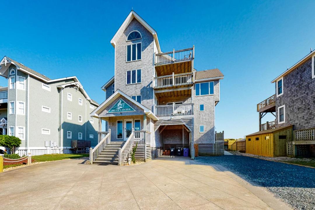 Photo of Others in Hatteras