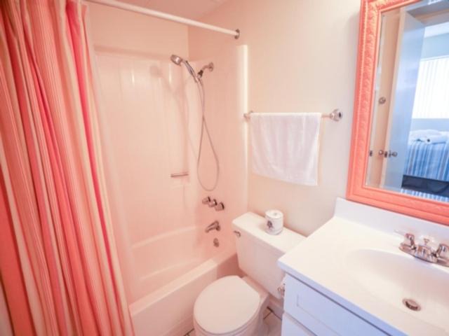 Photo of Bathroom in Carolina Beach