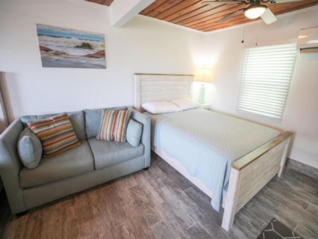 Photo of Livingroom in Kure Beach