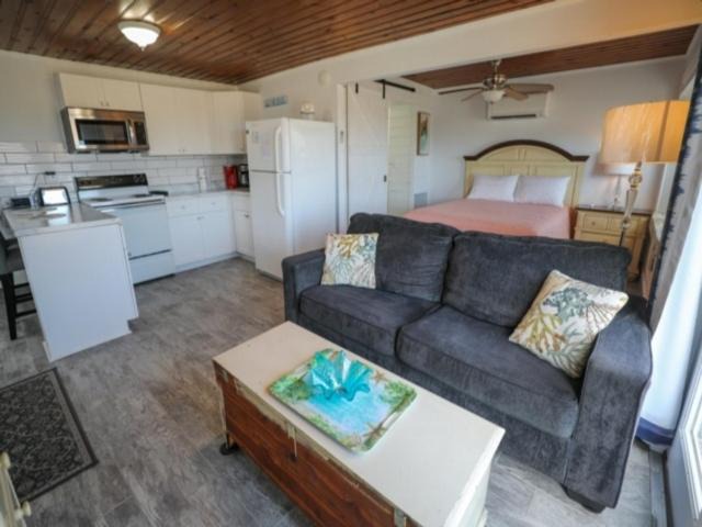 Photo of Livingroom in Kure Beach