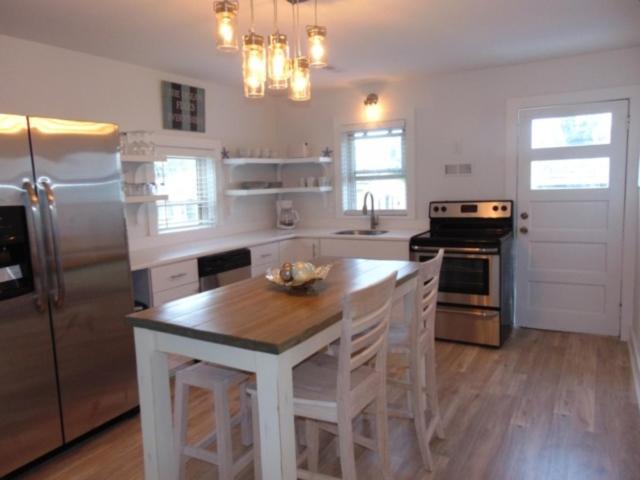 Photo of Kitchen in Kure Beach