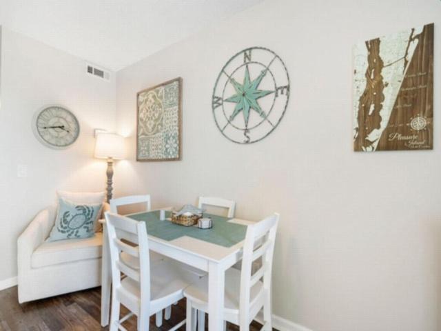 Photo of Livingroom in Carolina Beach