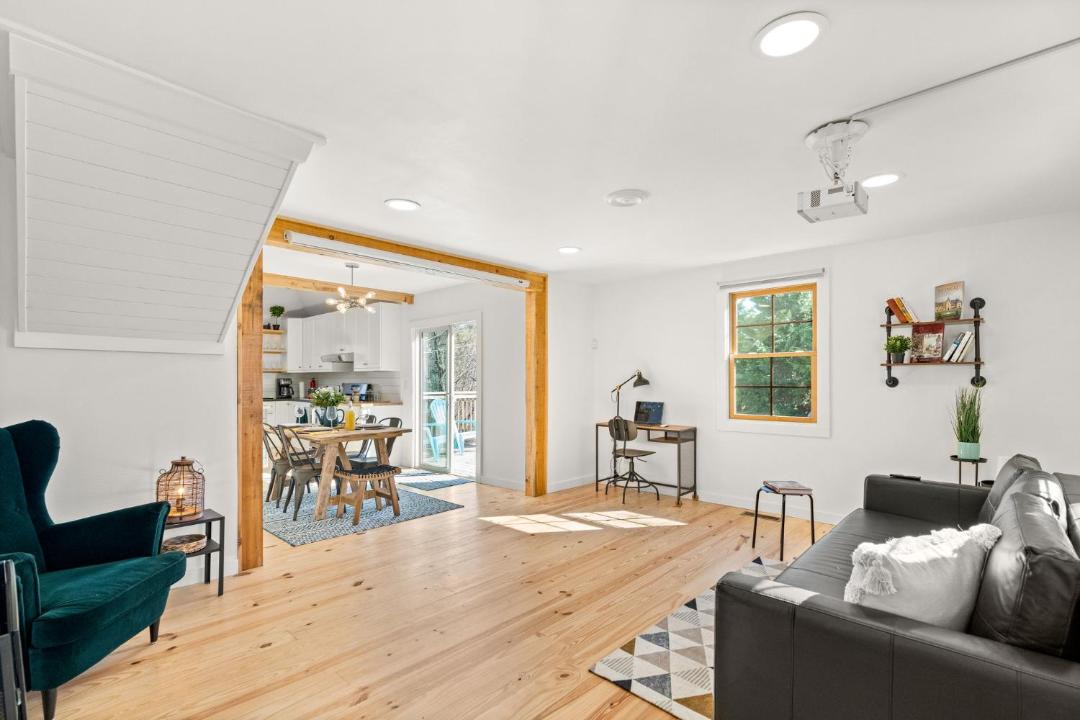 Photo of Livingroom in Marshall