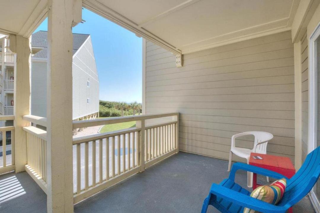 Photo of Patio Balcony in Caswell Beach