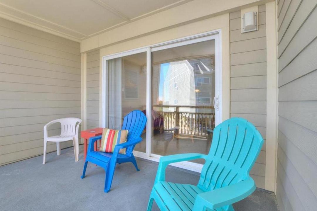 Photo of Patio Balcony in Caswell Beach