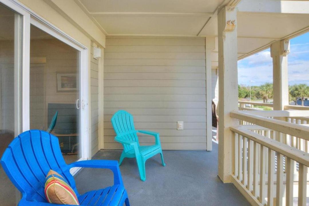 Photo of Patio Balcony in Caswell Beach