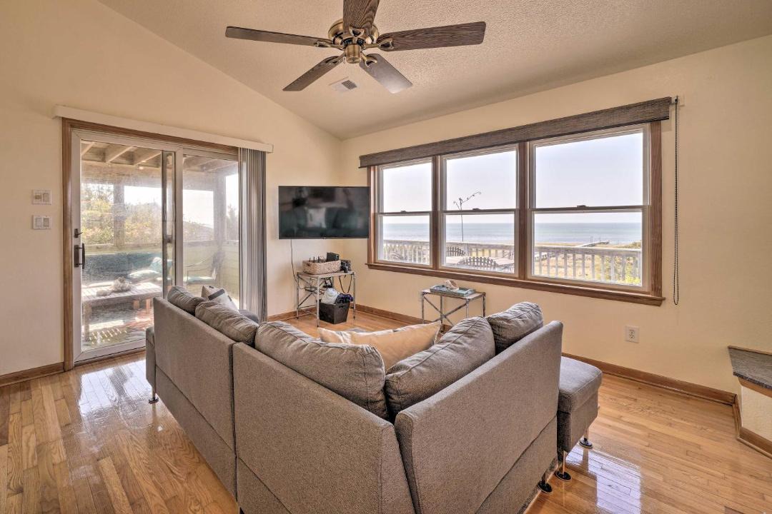 Photo of Livingroom in Buxton