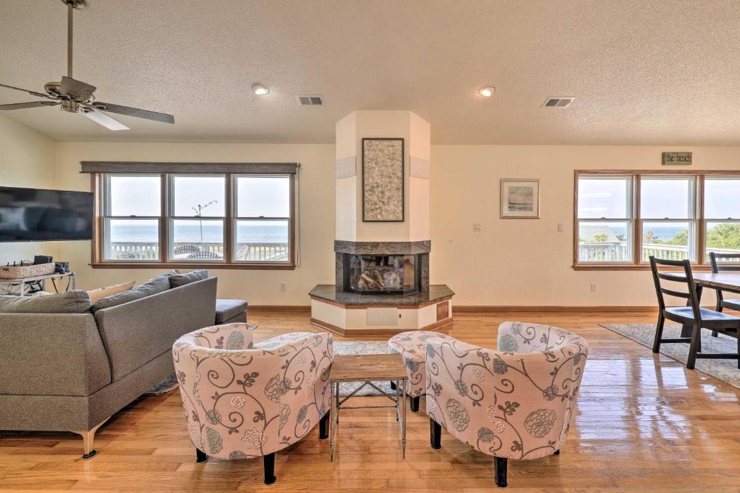 Photo of Livingroom in Buxton
