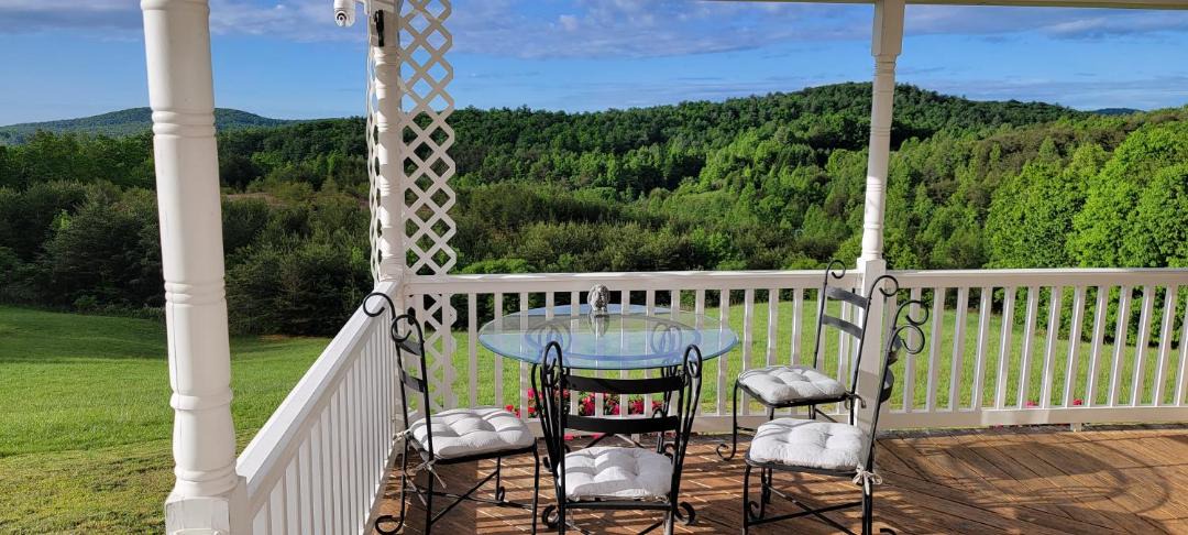Photo of Patio Balcony in Lenoir