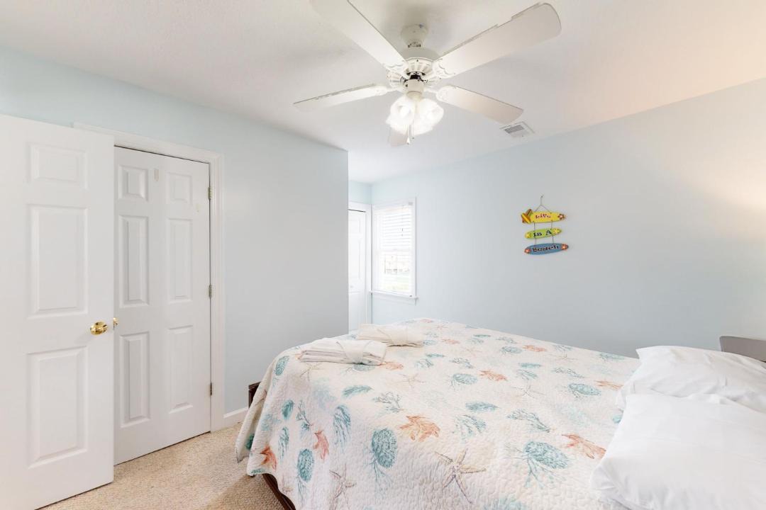 Photo of Bedroom in Nags Head