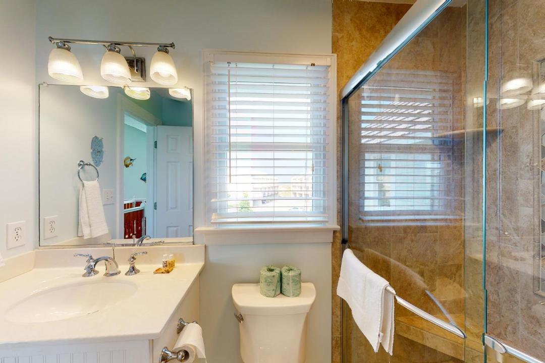 Photo of Bathroom in Nags Head