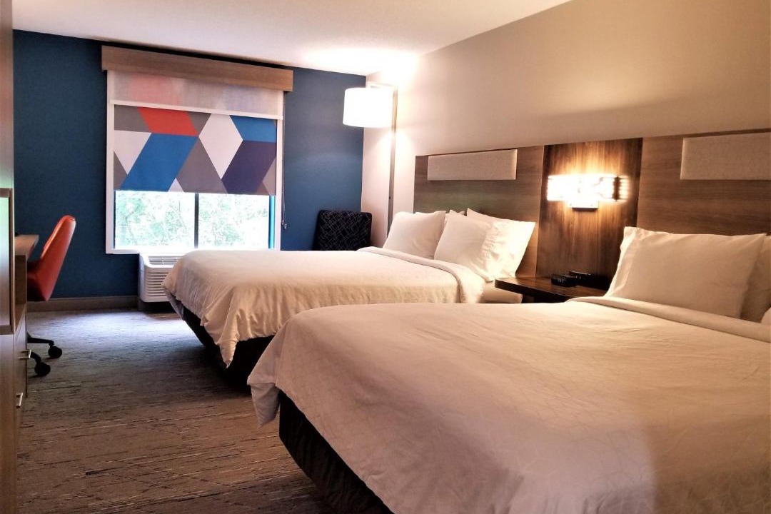 Photo of Bedroom in Apex