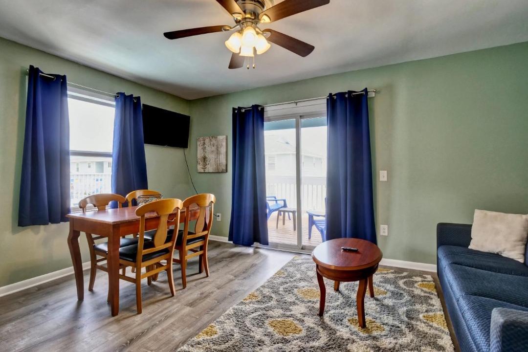 Photo of Livingroom in Carolina Beach