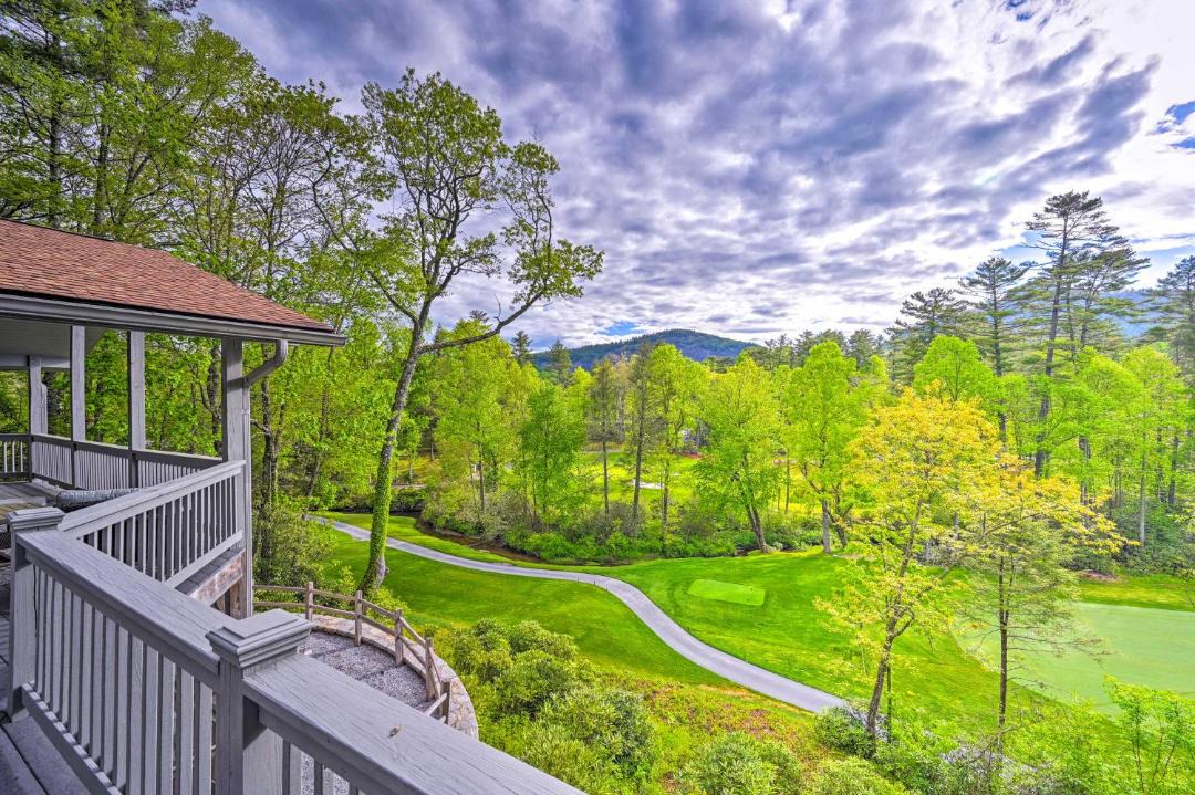 Photo of Patio Balcony in Cashiers