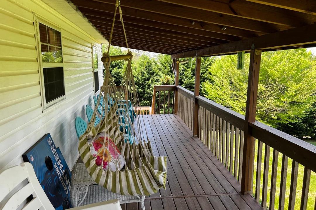 Photo of Patio Balcony in Weaverville