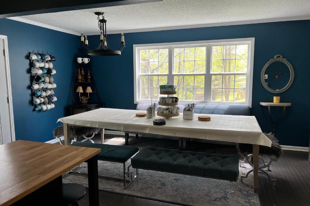Photo of Livingroom in Weaverville