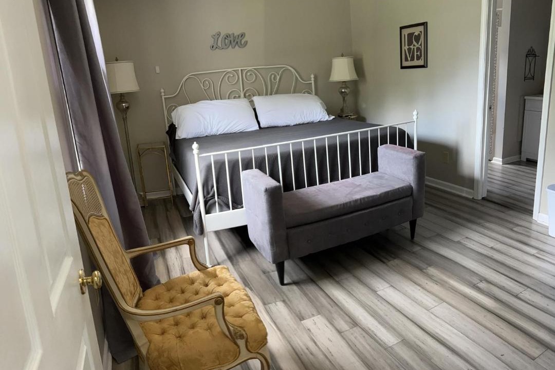 Photo of Bedroom in Weaverville