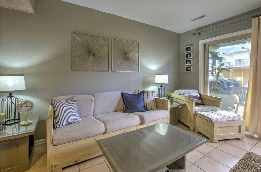 Photo of Others in Pine Knoll Shores