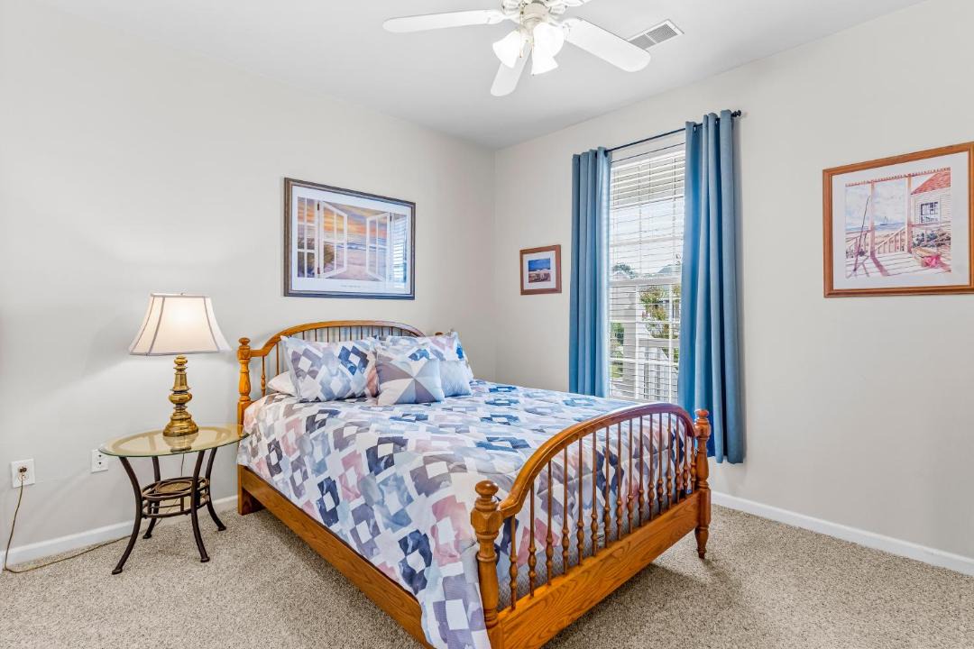 Photo of Bedroom in Sunset Beach