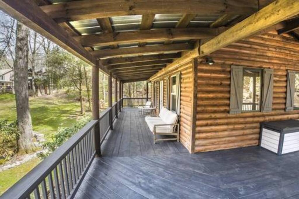 Photo of Patio Balcony in Glenville