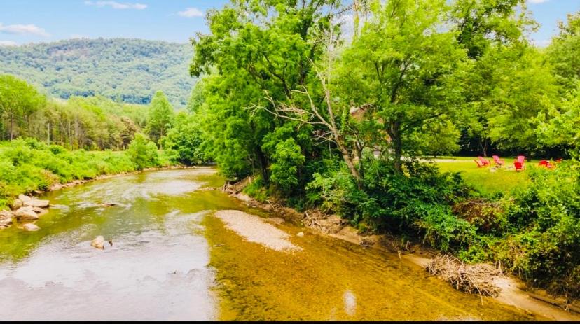 Photo of Others in Cullowhee