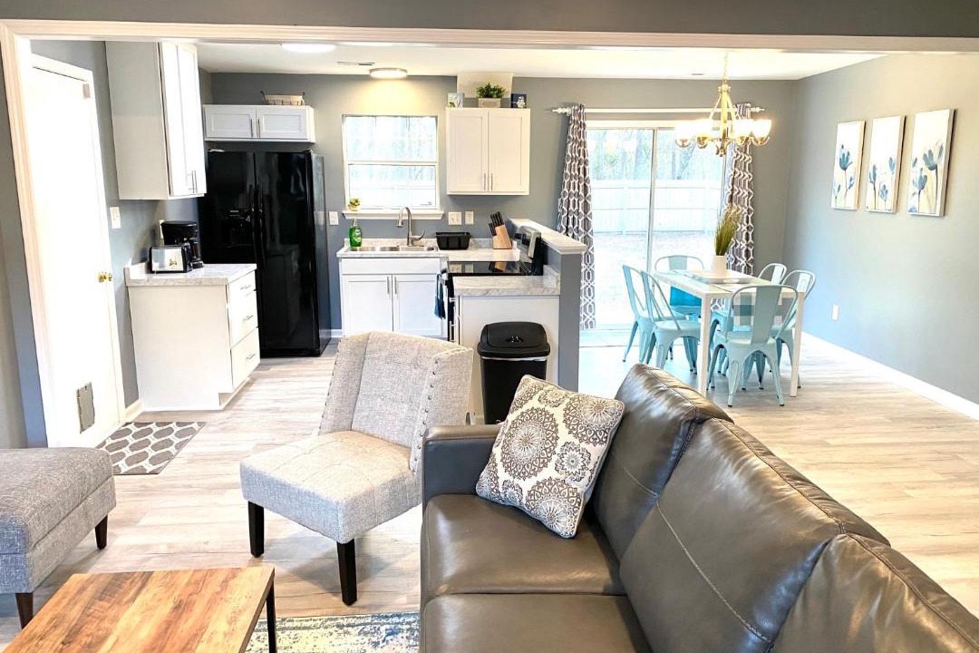 Photo of Livingroom in Piney Green