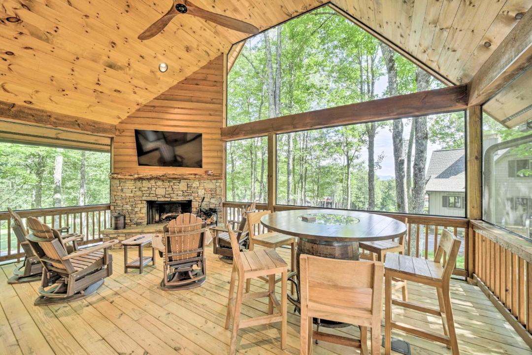Photo of Patio Balcony in Glenville