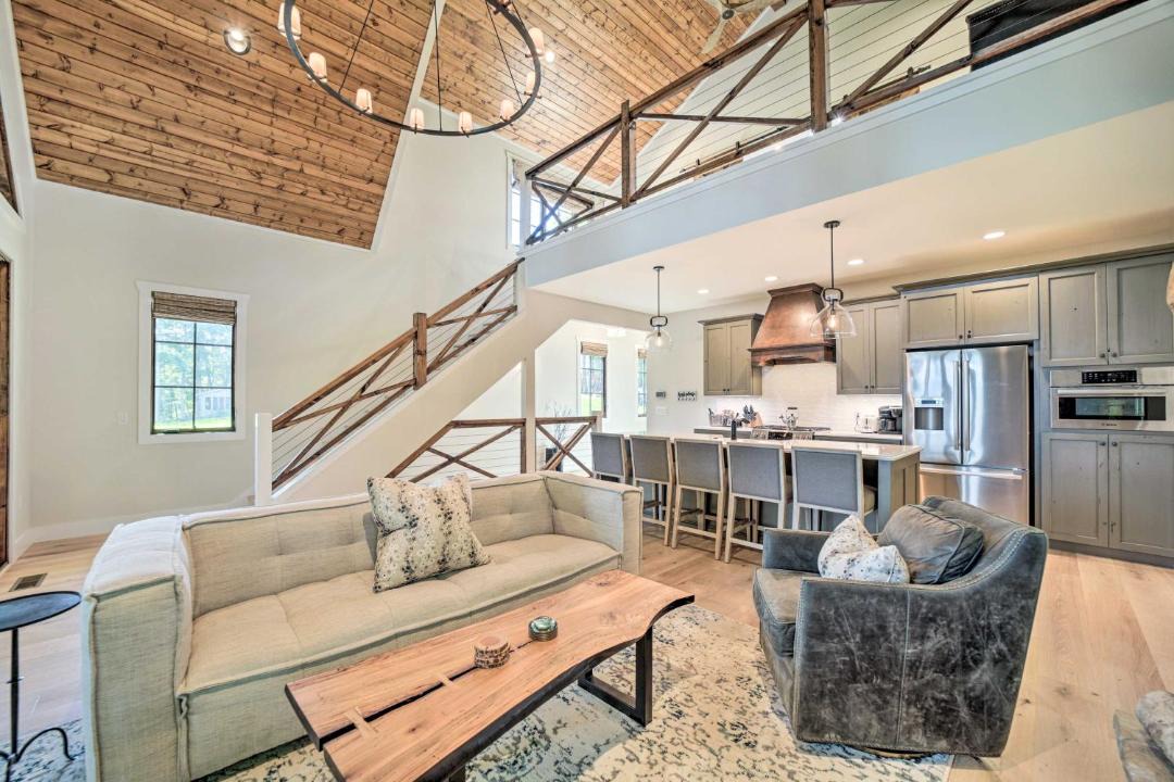 Photo of Livingroom in Glenville