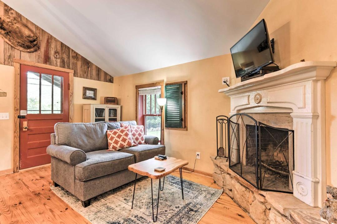 Photo of Livingroom in Clyde
