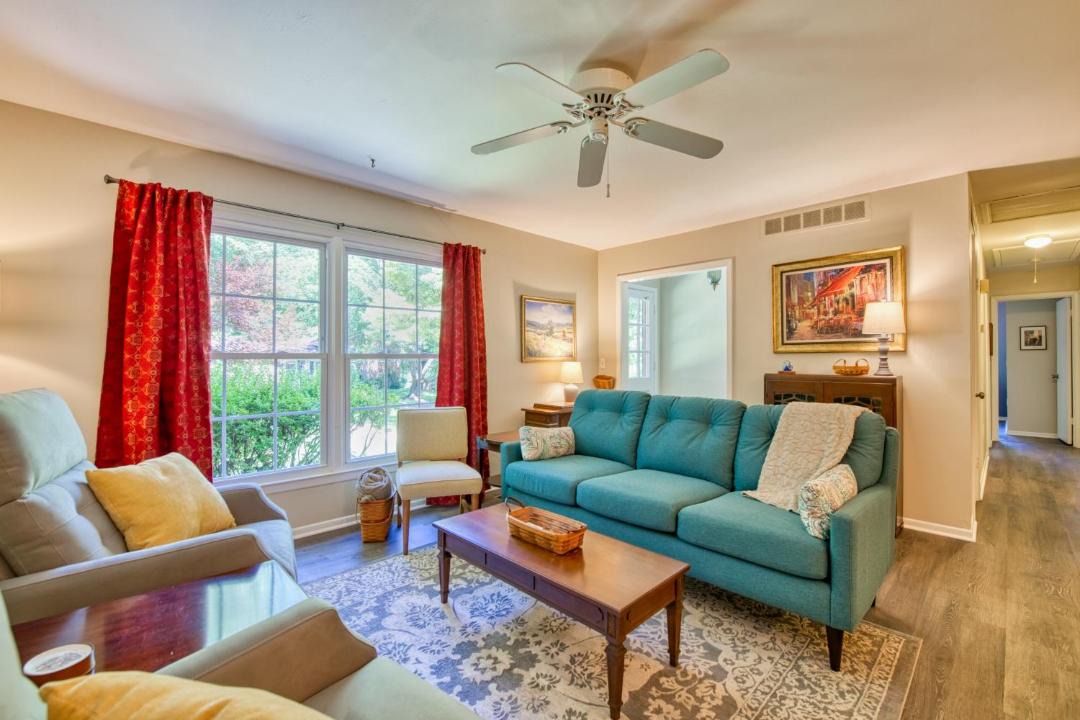 Photo of Livingroom in Bent Creek