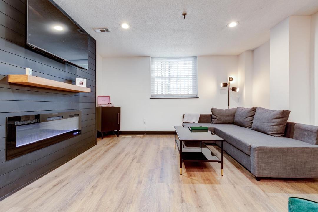 Photo of Livingroom in Winston - Salem
