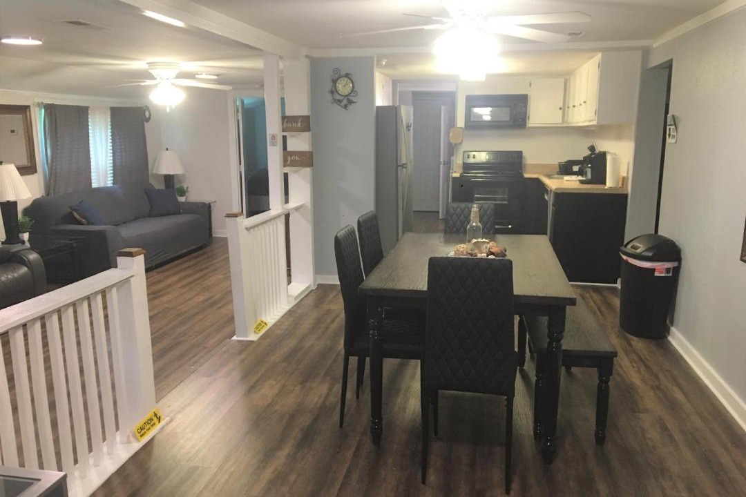 Photo of Livingroom in New Bern