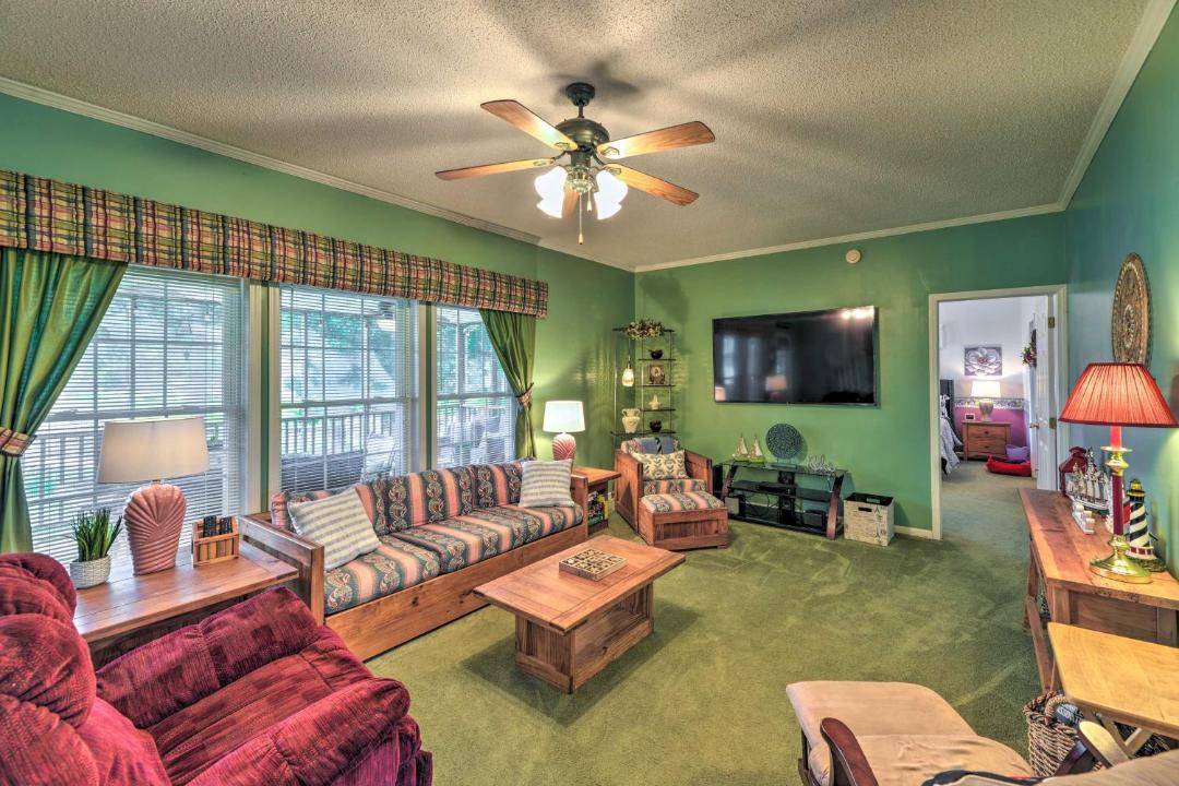 Photo of Livingroom in Myrick Estates